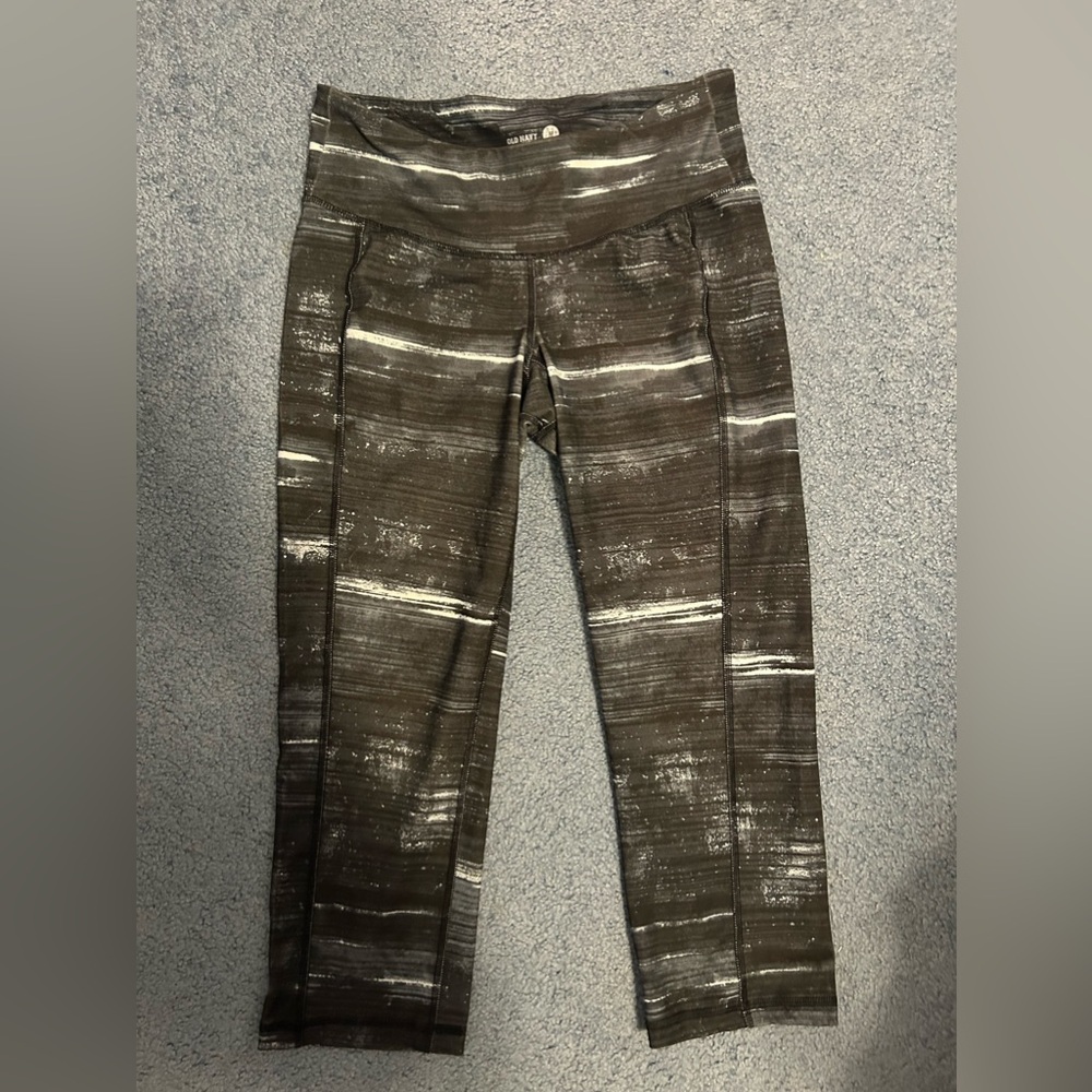 Old navy capris